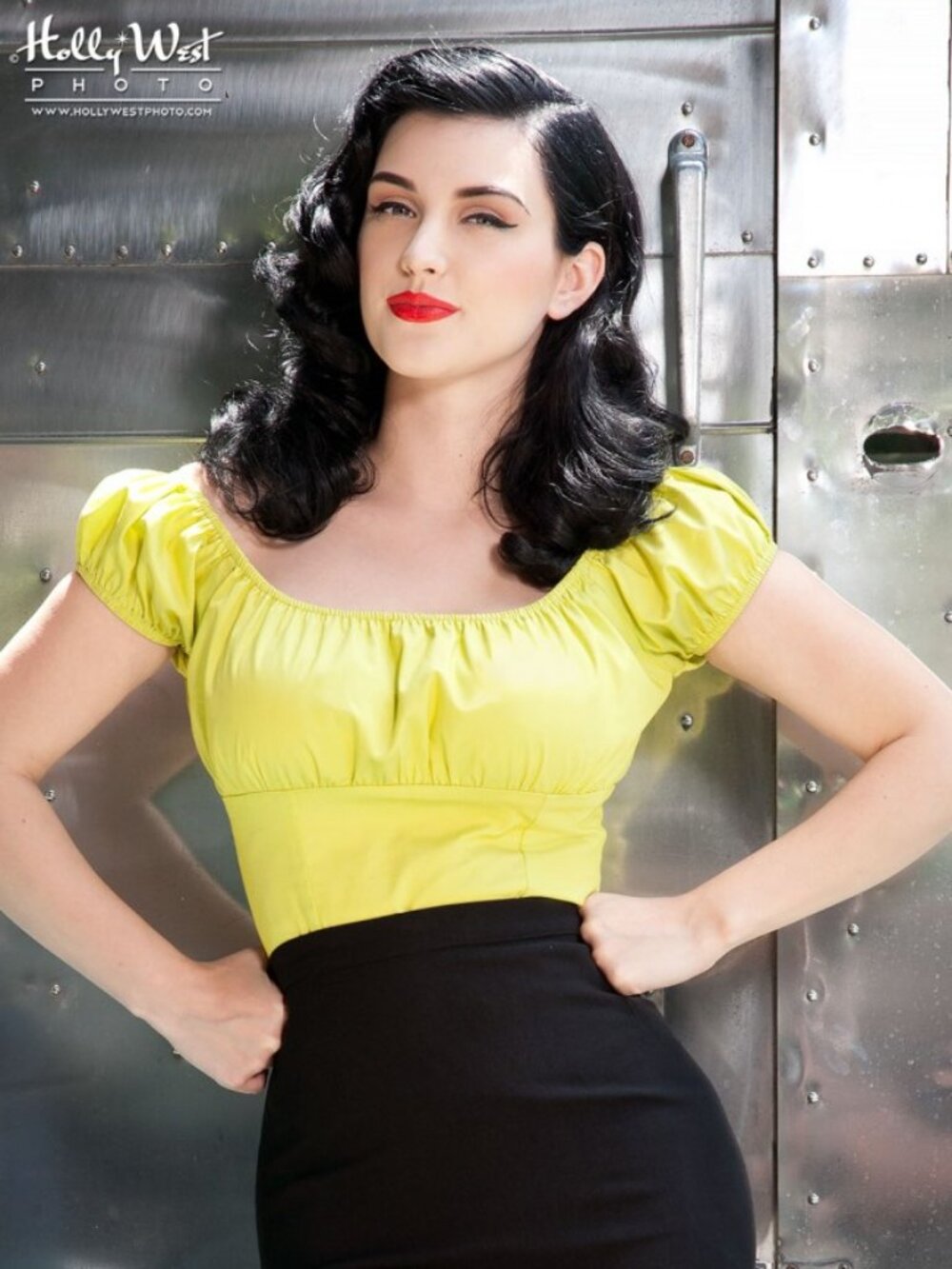 Pinup Couture Peasant Top in Chartreuse Lime Size L NWT Retro Pinup